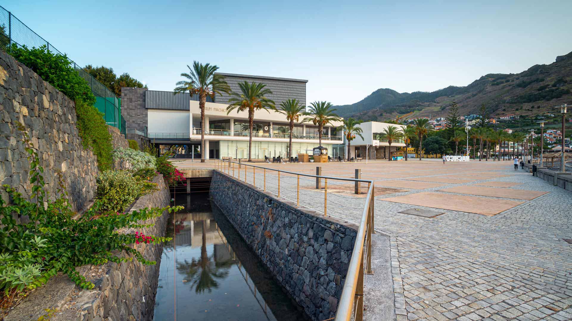 fórum machico 4