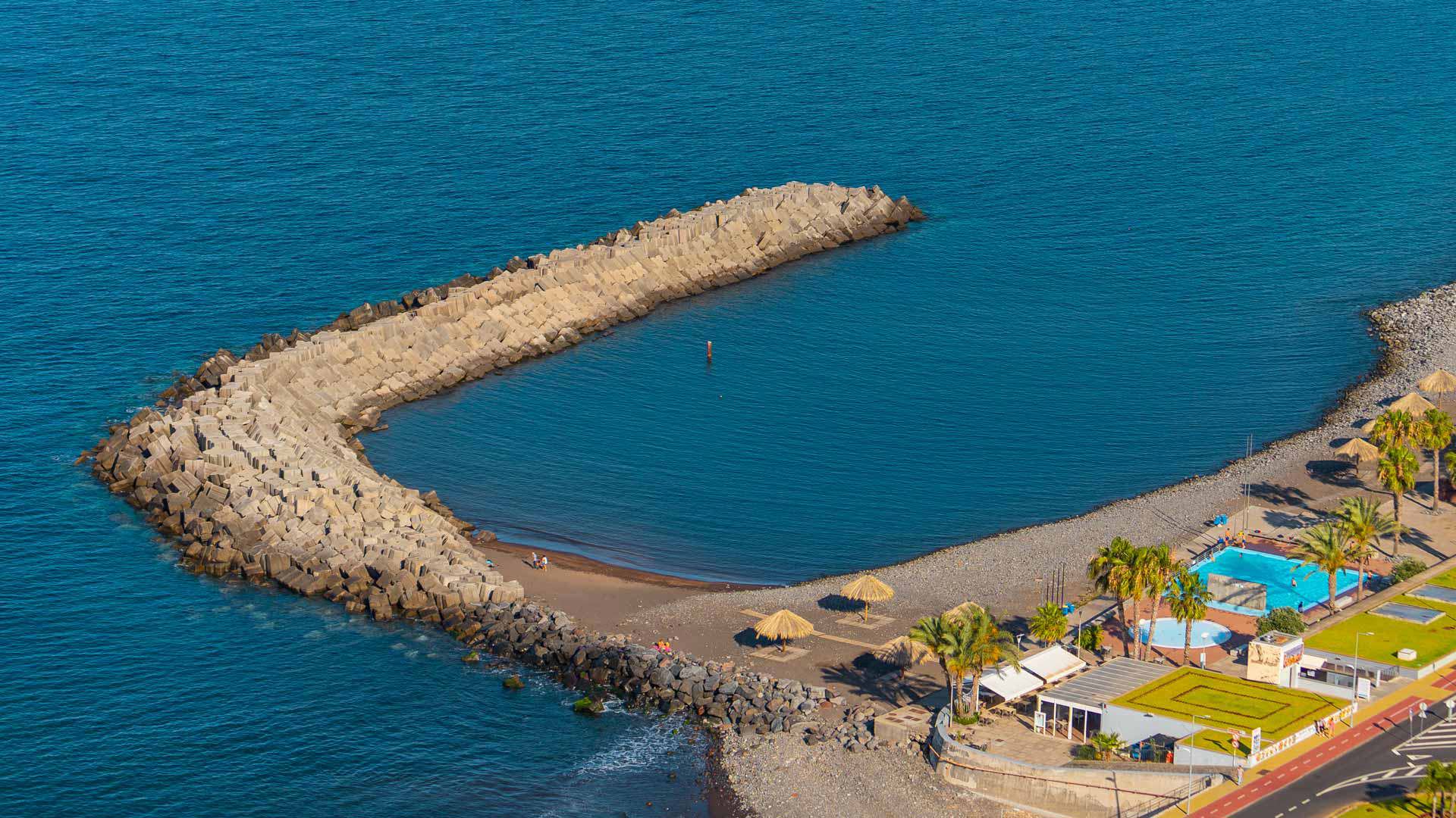 Complexe balnéaire de Ribeira Brava 1